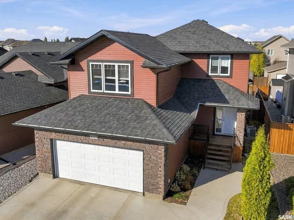 319 Langlois Way, Saskatoon, SK S7T 0M9