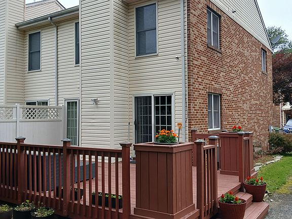 2nd image of 1011 Talcon Dr #1011