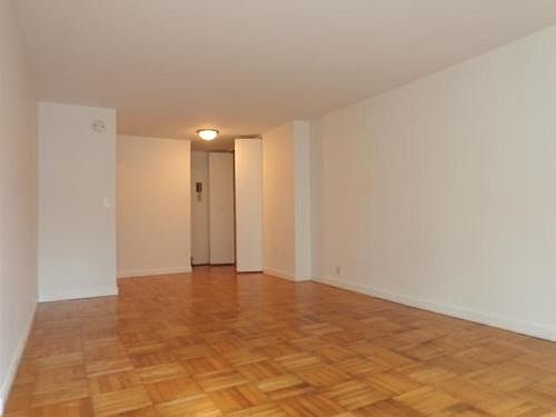 2nd image of 145 4th Ave APT 18L