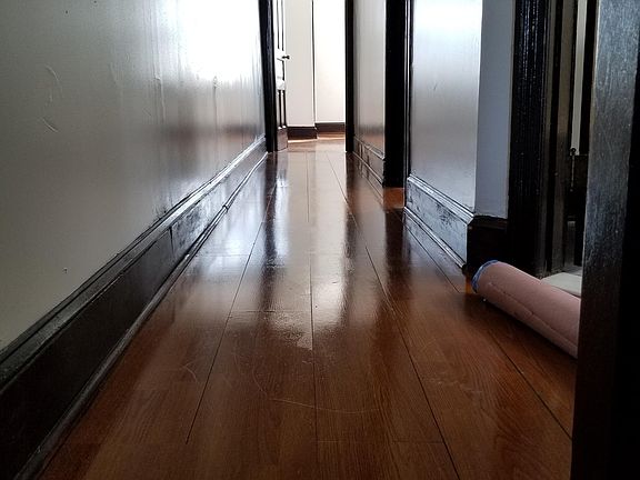 4th image of 4049 N Broad St #B
