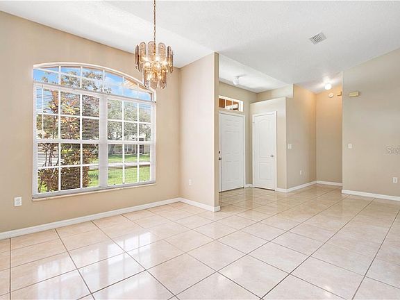 3rd image of 2774 Woodstream Cir