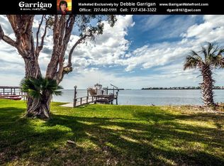 1660 Sea Breeze Dr, Tarpon Springs, FL 34689