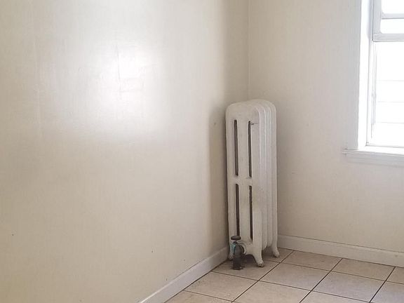 5th image of 450 Wayne St APT 8