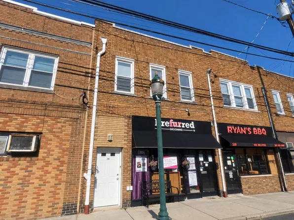 239 Stuyvesant Ave #1, Lyndhurst, NJ 07071
