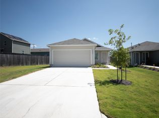 204 Burt Rainey Ln, Jarrell, TX 76537