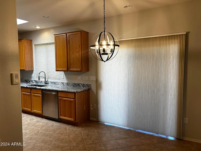 19103 N Emerald Cove Way — Photo 5