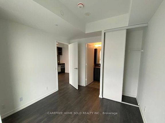5th image of 7890 Jane St #4703