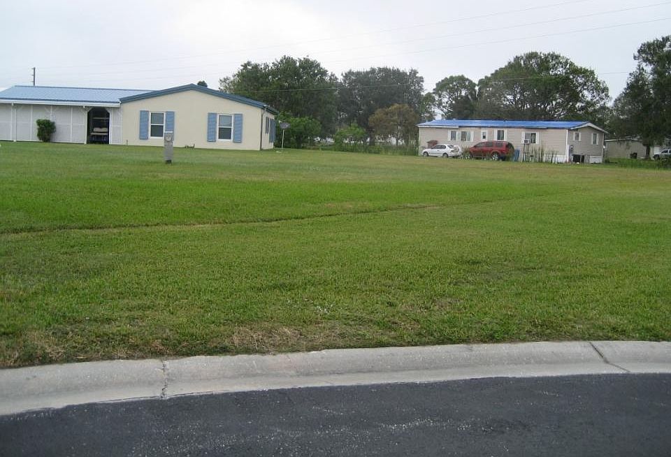 2nd image of 4281 SW 9th Way