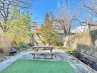 Rented by Doorway NYC, LLC