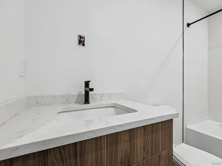 325 Manville Rd #203 — Photo 13