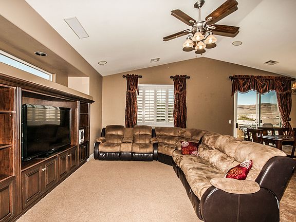 4th image of 5057 Piney Summit Ave