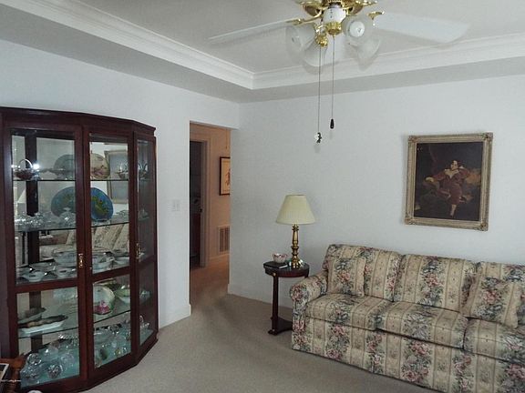 Living Rm into rest of house