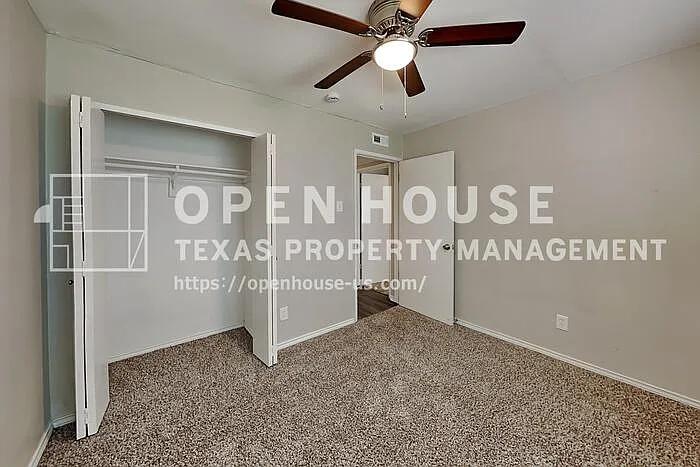414 Oak Ridge Pl — Photo 12