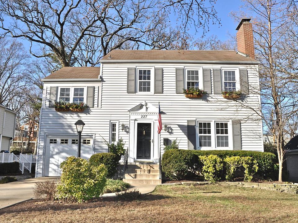 1st image of 227 Elm Ave