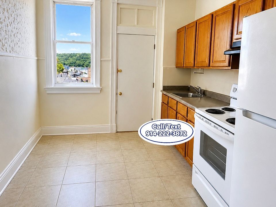 1st image of 137 Hawthorne Ave #4
