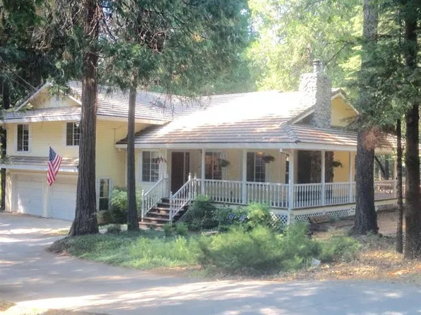 12746 Quaker Hill Cross Rd, Nevada City, CA 95959