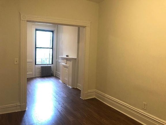 5th image of 672 9th Ave APT 3S