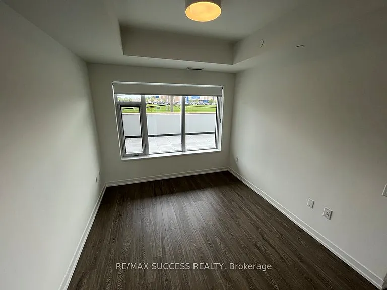 2485 Eglinton Ave W #323 — Photo 10