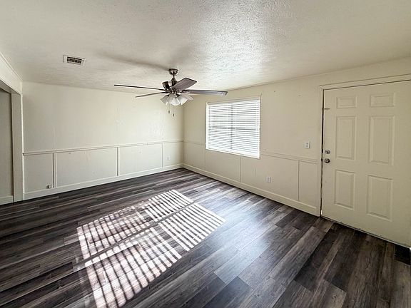 5th image of 8115 Sanderson Ln