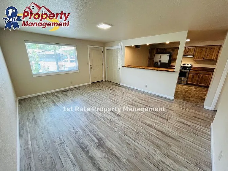 4352 W Rose Hill Ct — Photo 3