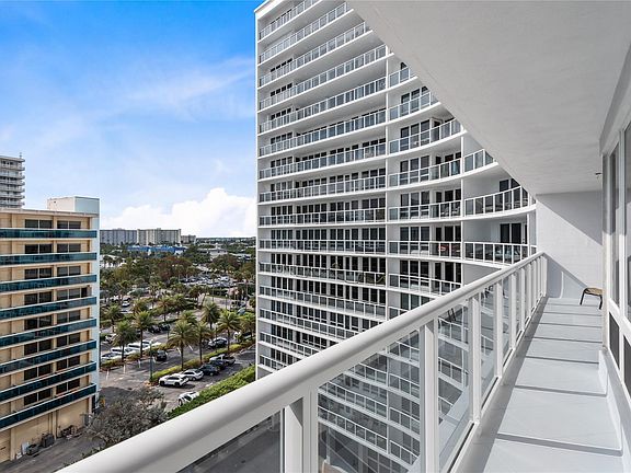 5th image of 4100 Galt Ocean Drive #805