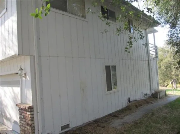 30418 Yosemite Springs Pr, Coarsegold, CA 93614
