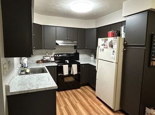 1901 Bodwell Rd, Manchester, NH 03109