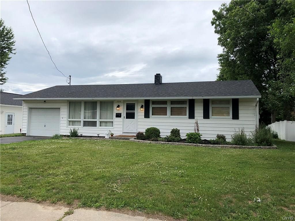 728 S Massey St, Watertown, NY 13601 Zillow