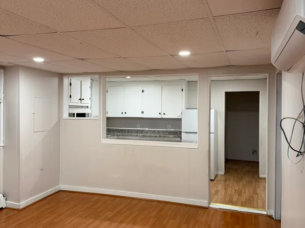 25-27 Lambert St #202, Biddeford, ME 04005