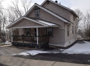 515 Woodford Ave, Endicott, NY 13760