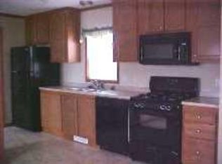 920 Cour Retta St, Warren, MI 48091