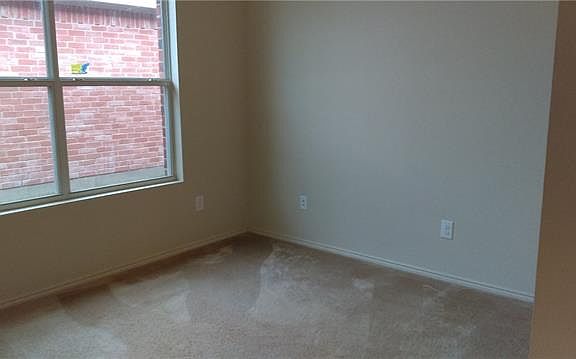 5th image of 4901 Caraway Dr