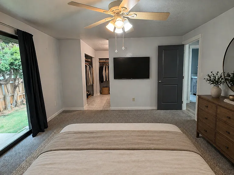 305 N 50th Ave — Photo 11