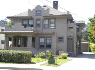 166 High St, Westerly, RI 02891