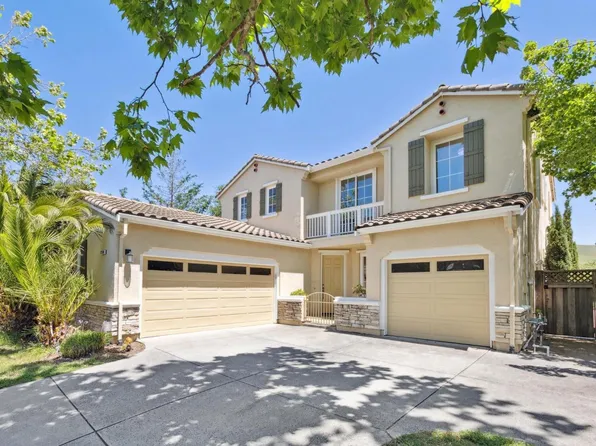 2700 Overlook Dr, Vallejo, CA 94591