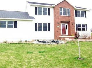 14621 New Rochester Rd, Pemberville, OH 43450