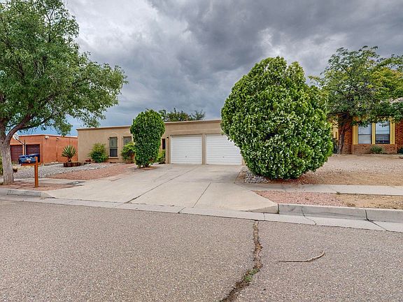 4th image of 6905 Quarterhorse Ln NW