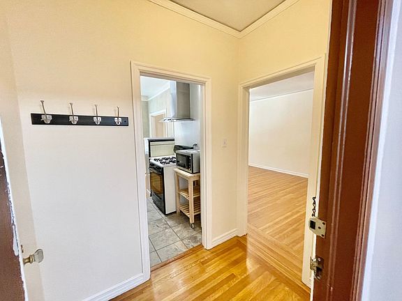 4th image of 1930 Fulton St APT 5