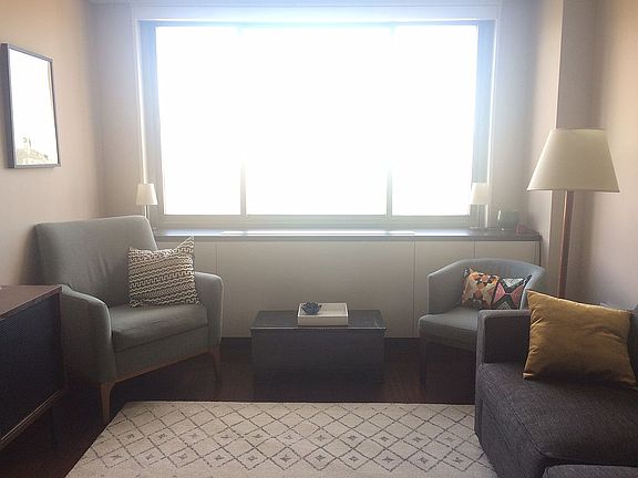 4th image of 2021 Broadway #23B
