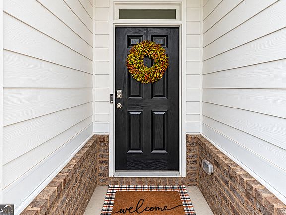 2nd image of 117 Condor Ct