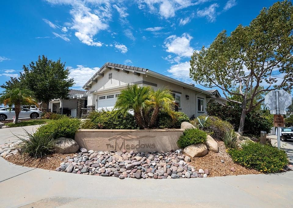 1st image of 12952 Metate Ln