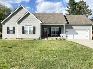 114 Elise Cir, Tullahoma, TN 37388