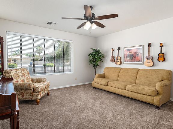 3rd image of 2716 E Emelita Ave