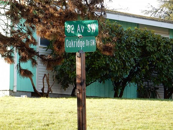 5th image of 7816 Oakridge Dr SW