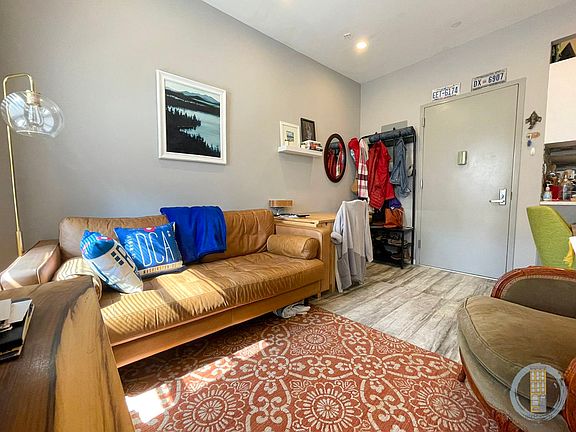 3rd image of 1310 Pacific St #3A
