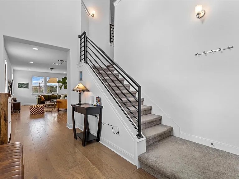 6201 Pine Leaf Trl — Photo 4
