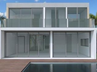 701 86th St, Miami Beach, FL 33141