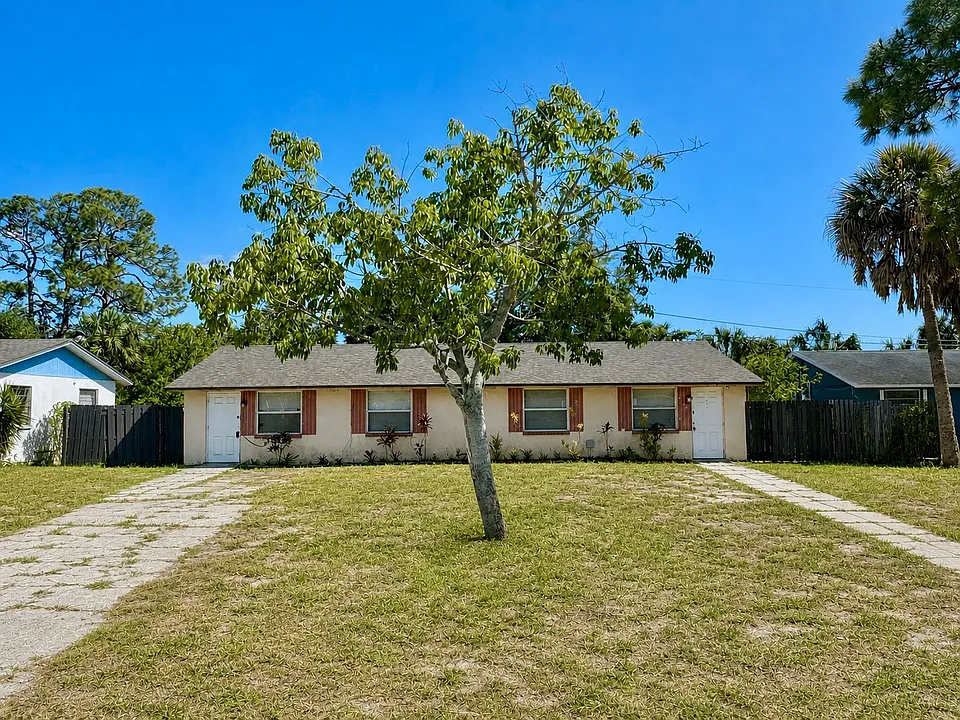 512 60th Avenue Ter W
