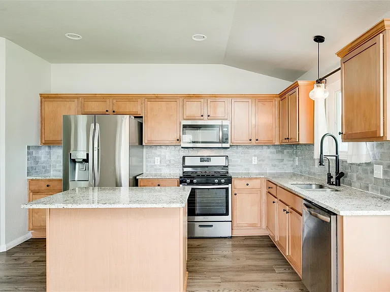 2401 Marshall Trl — Photo 12