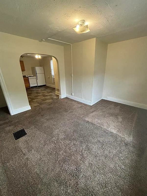 1 bed, 1.0 bath, 448 sqft, $699 — Photo 3